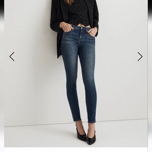 Madewell | 9" High-Rise Skinny Jeans in Ravine Wash